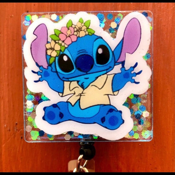 Stitch Badge Reel - Picture 1 of 4